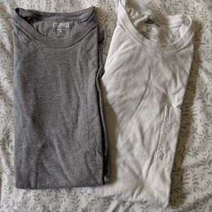 2 Duluth Trading Longtail T's